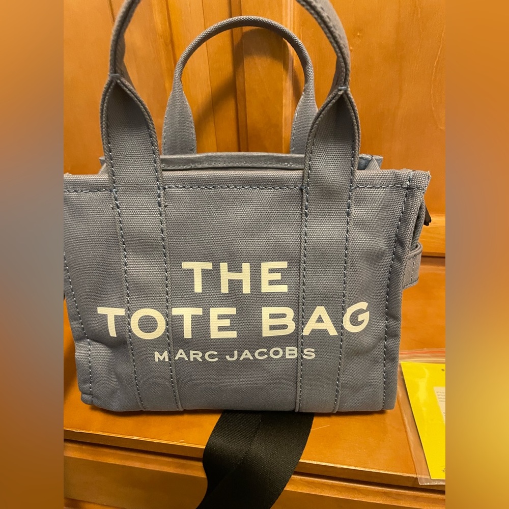 Marc Jacobs The Tote Bag Small